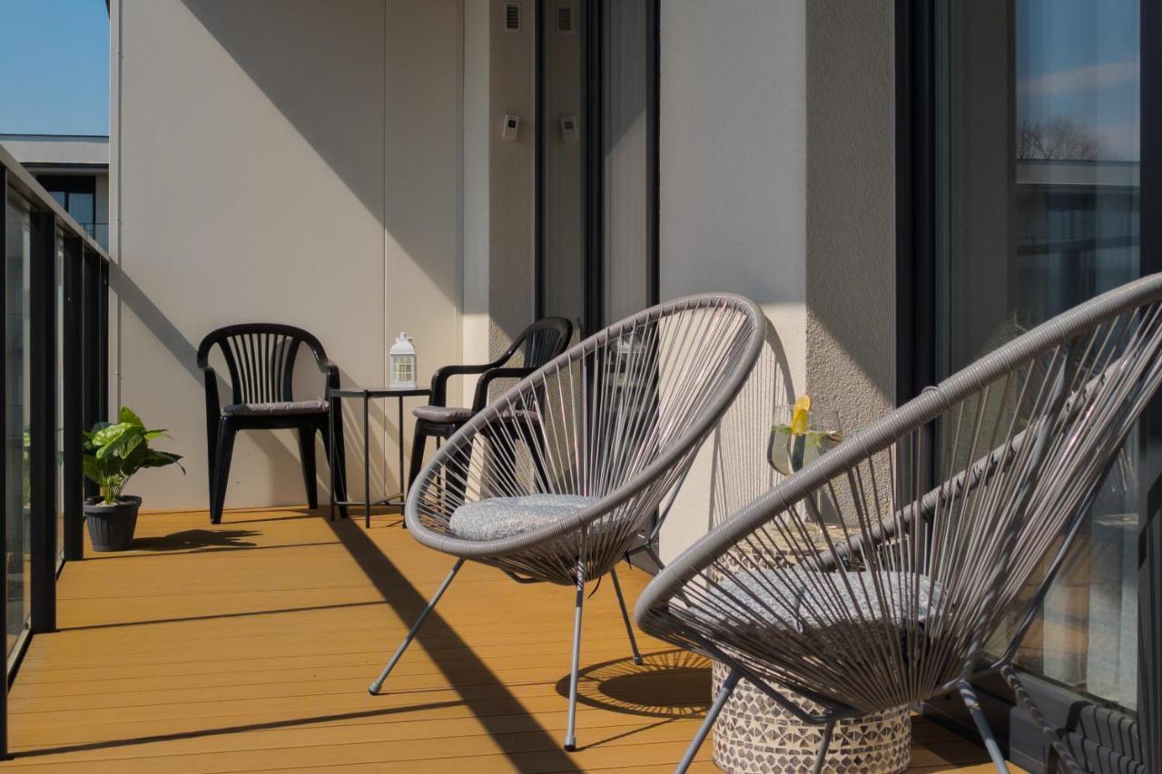 Wellness Resort Apartments Dziwnow Riverfront By Noclegi Renters Buitenkant foto
