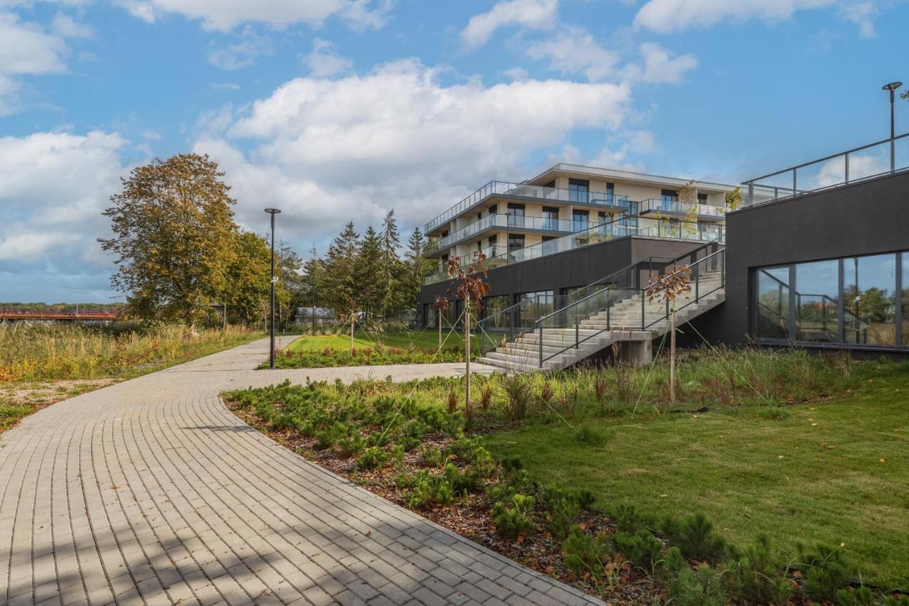 Wellness Resort Apartments Dziwnow Riverfront By Noclegi Renters Buitenkant foto