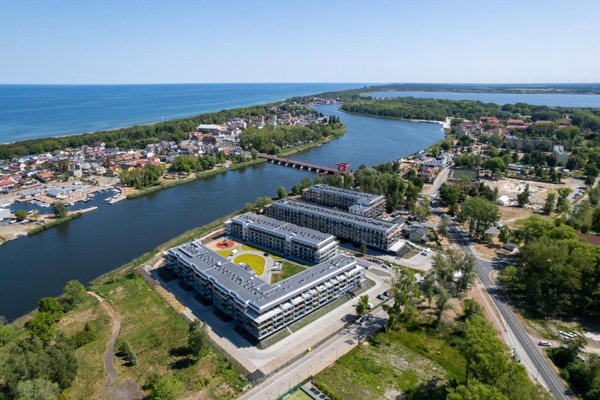 Wellness Resort Apartments Dziwnow Riverfront By Noclegi Renters Buitenkant foto
